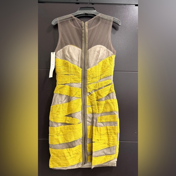 Yigal Azrouel New York Y13411PA Yellow Pistachio Dress Women’s Size 6 - Picture 2 of 5